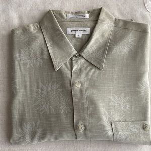 Pierre Cardin Button-up Short Sleeved Collared Shirt. Light pale green color